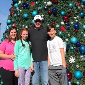 Meet your Posher, Deena